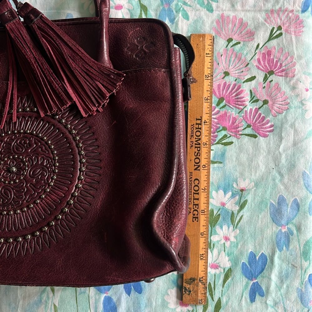 Patricia Nash Large Paris Embossed Leather Studded Shoulder Bag - Picture 14 of 16